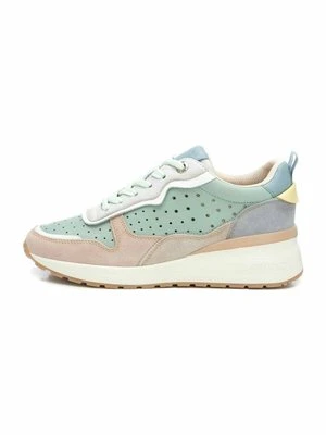 Sneakersy niskie Carmela