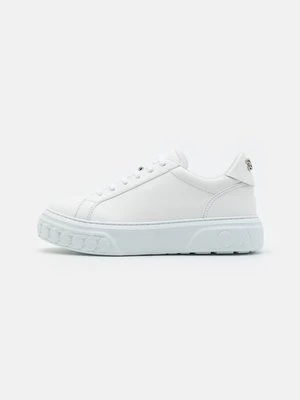 Sneakersy niskie Casadei