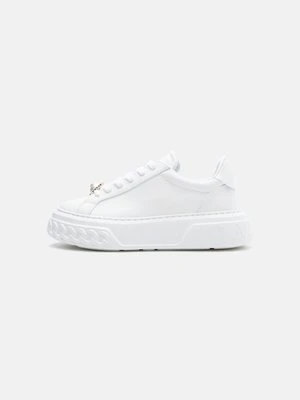 Sneakersy niskie Casadei