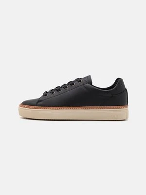 Sneakersy niskie Clae