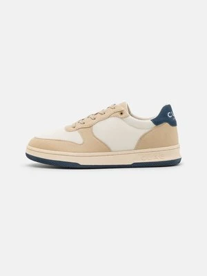 Sneakersy niskie Clae
