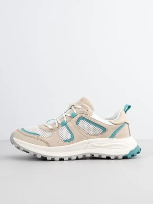 Sneakersy niskie Clarks