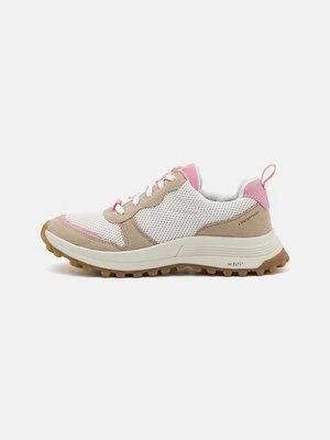 Sneakersy niskie Clarks