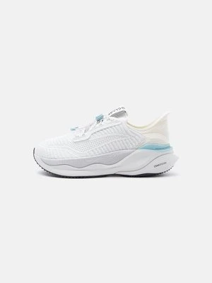 Sneakersy niskie Clarks