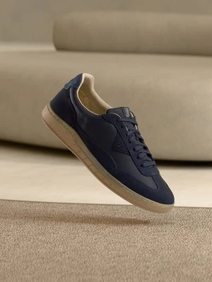 Sneakersy niskie Clarks granatowy