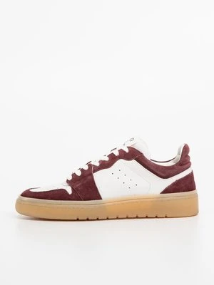 Sneakersy niskie closed