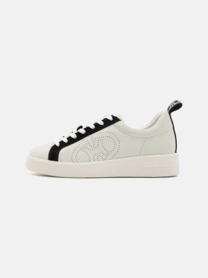 Sneakersy niskie Coccinelle mleczny