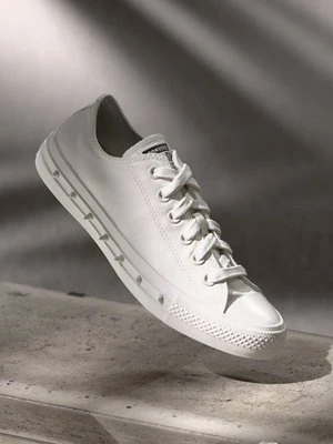Sneakersy niskie Converse mleczny
