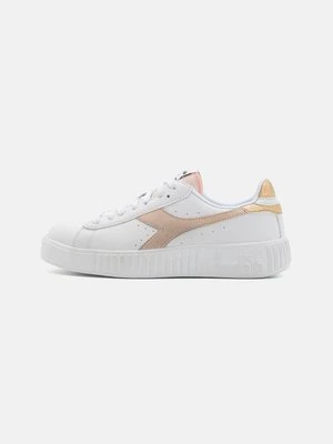 Sneakersy niskie Diadora