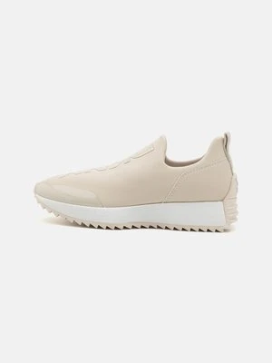 Sneakersy niskie DKNY