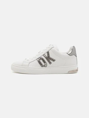 Sneakersy niskie DKNY
