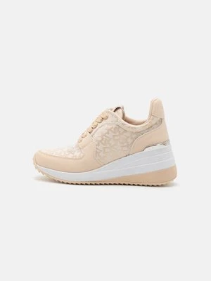 Sneakersy niskie DKNY