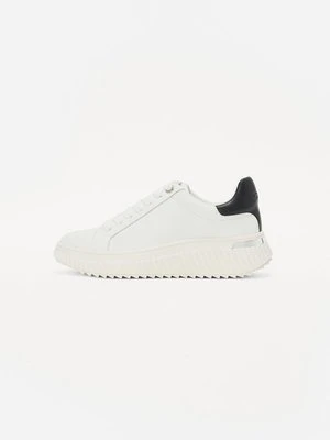 Sneakersy niskie DKNY
