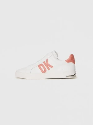 Sneakersy niskie DKNY