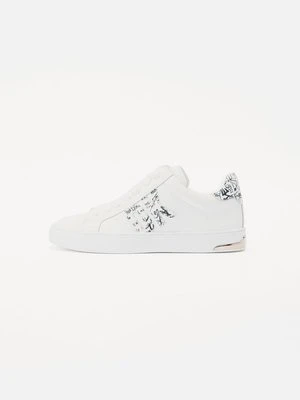 Sneakersy niskie DKNY