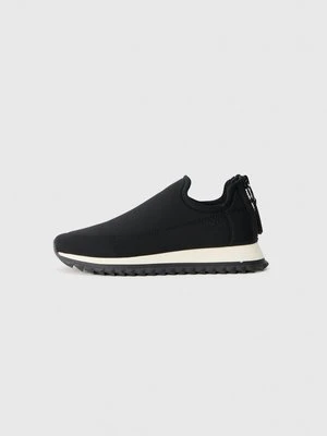 Sneakersy niskie DKNY