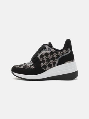 Sneakersy niskie DKNY