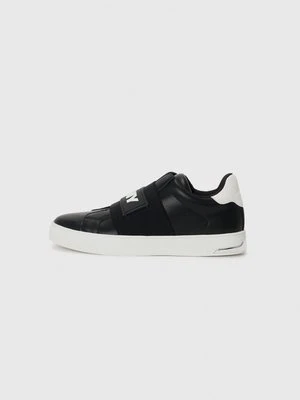 Sneakersy niskie DKNY