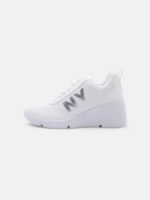 Sneakersy niskie DKNY biały