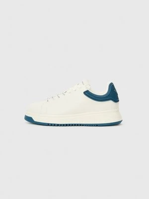 Zdjęcie produktu Sneakersy niskie Emporio Armani