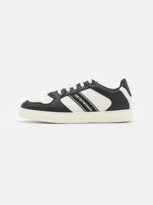 Sneakersy niskie Emporio Armani czarny