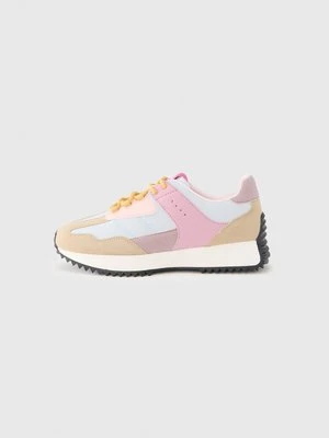 Zdjęcie produktu Sneakersy niskie Even&Odd liliowy