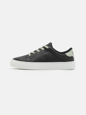 Sneakersy niskie F_WD