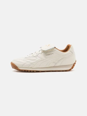 Sneakersy niskie FENTY X PUMA mleczny