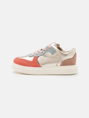 Sneakersy niskie Friboo