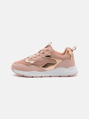 Sneakersy niskie Friboo
