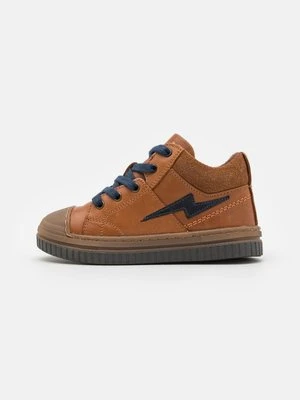 Sneakersy niskie Friboo