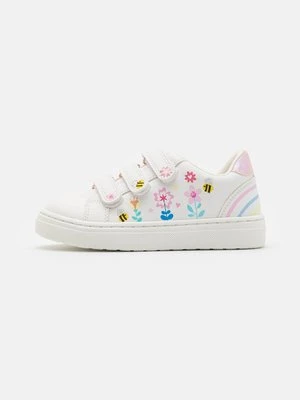 Sneakersy niskie Friboo biały