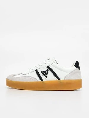 Sneakersy niskie Gaudi mleczny