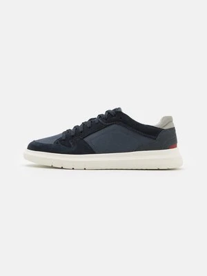 Sneakersy niskie Geox