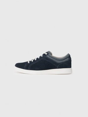 Sneakersy niskie Geox