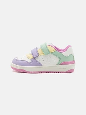Sneakersy niskie Geox