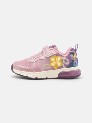 Zdjęcie produktu Sneakersy niskie Geox