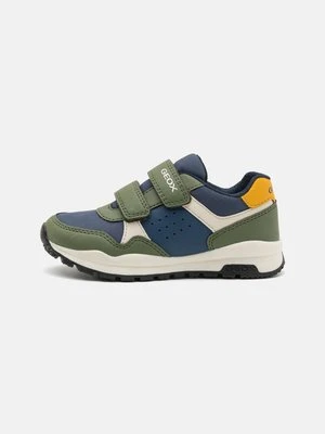 Sneakersy niskie Geox khaki
