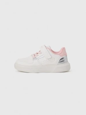 Sneakersy niskie Geox