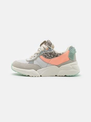 Sneakersy niskie Gioseppo