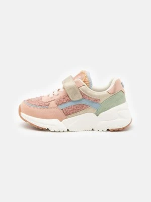 Sneakersy niskie Gioseppo