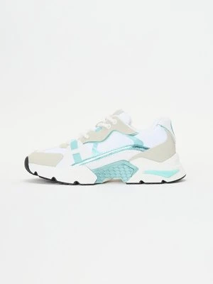 Sneakersy niskie Guess