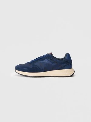 Sneakersy niskie Guess