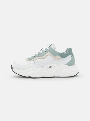 Zdjęcie produktu Sneakersy niskie Hub