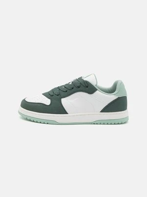Sneakersy niskie HUGO