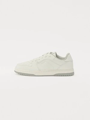 Sneakersy niskie HUGO