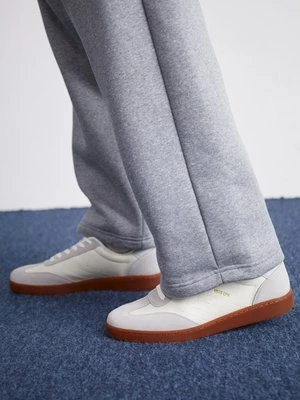 Sneakersy niskie Hummel