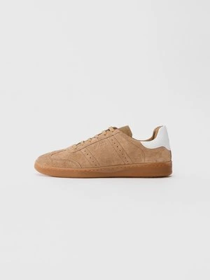 Zdjęcie produktu Sneakersy niskie Joop!