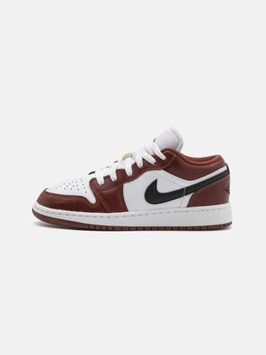 Sneakersy niskie Jordan