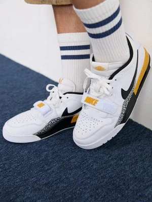 Zdjęcie produktu Sneakersy niskie Jordan